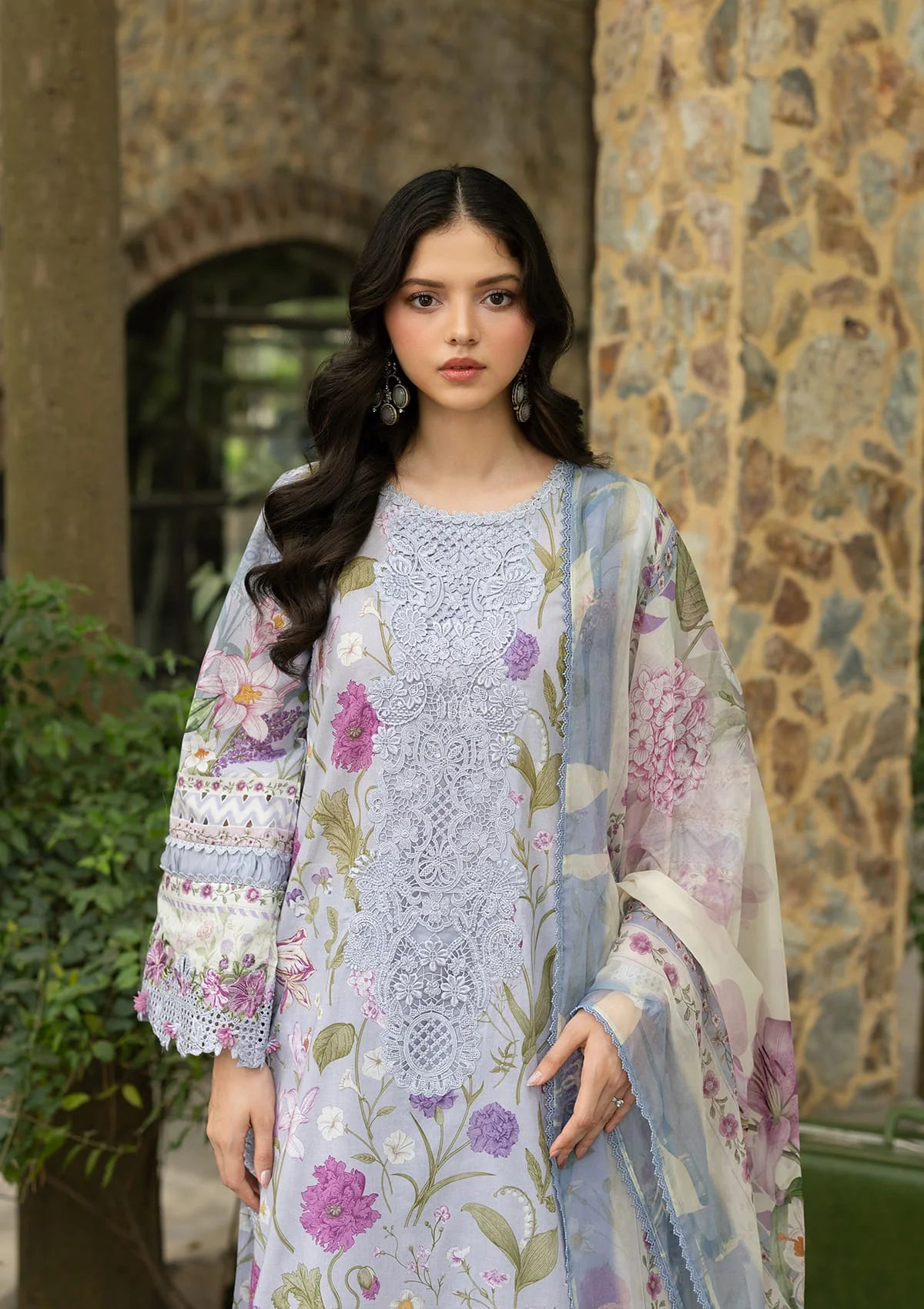 Signature Embroidered Lawn with Chiffon ESG-5A ARIANA - Image 3