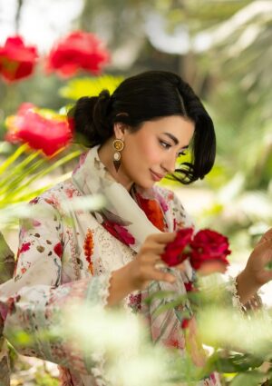 Signature Embroidered Lawn with Chiffon Collection ESG-4A CLAIRE