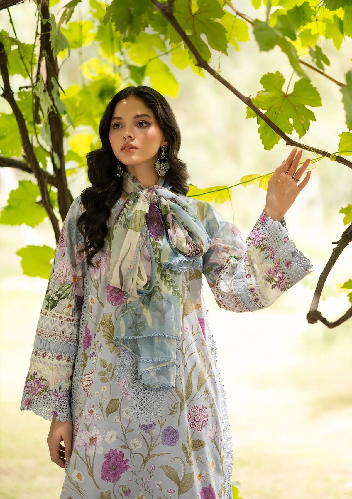 Signature Embroidered Lawn with Chiffon ESG-5A ARIANA - Image 5