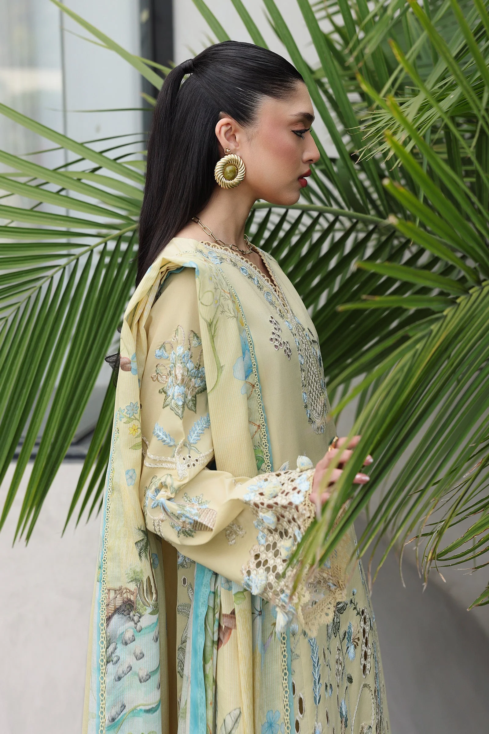 Qalamkar Qline Drop lawn II 2026 | QKL-11 MEIRA