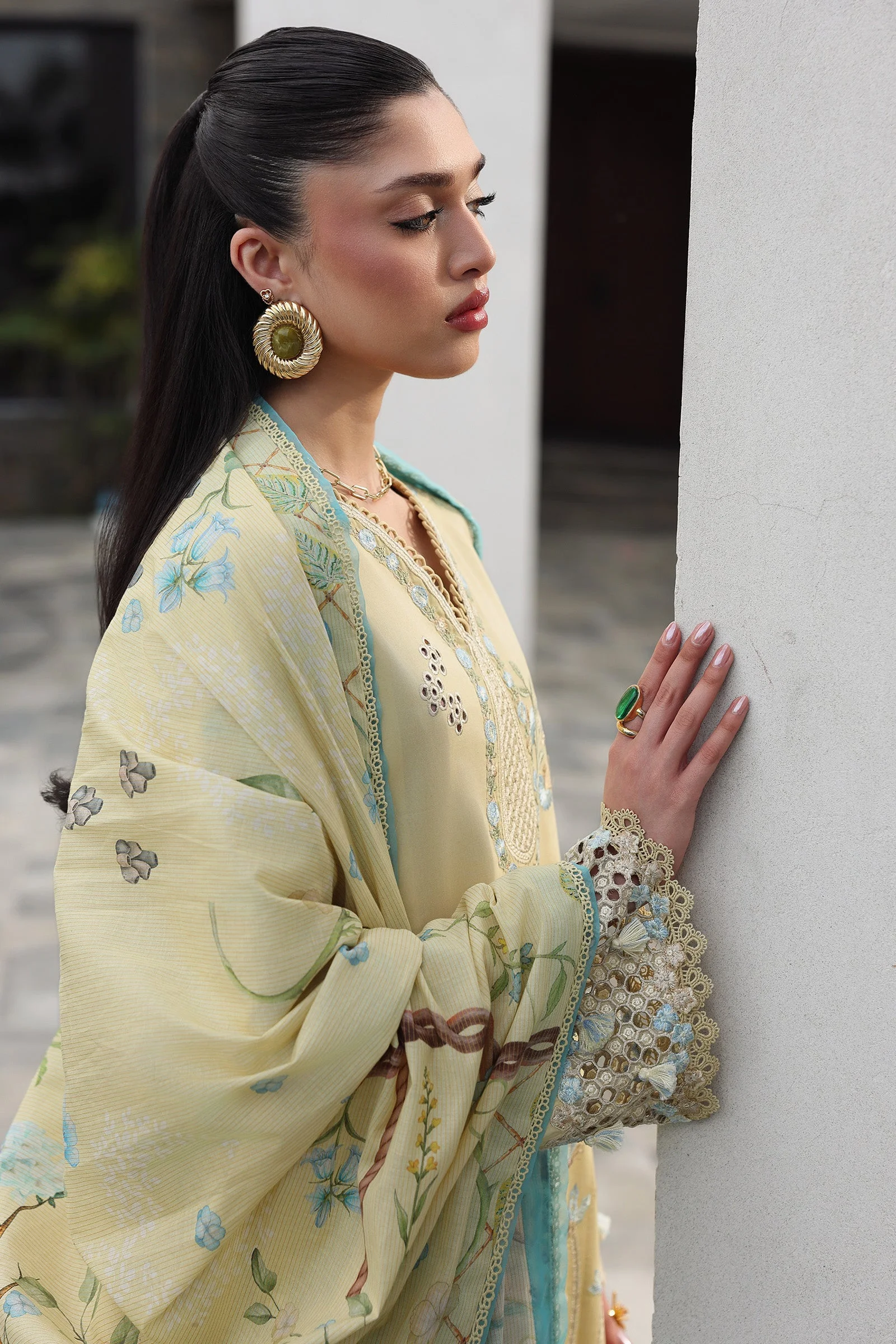 Qalamkar Qline Drop lawn II 2026 | QKL-11 MEIRA - Image 2