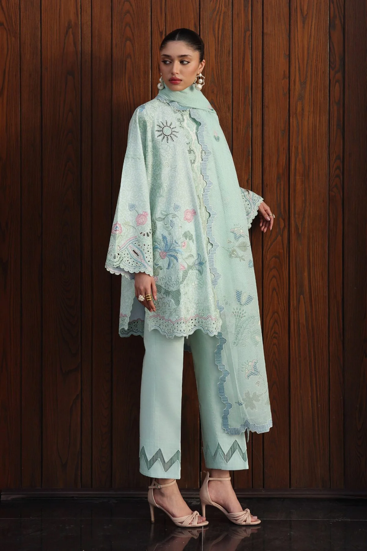 Qalamkar Qline Drop lawn II 2026 | LEYA - Image 2