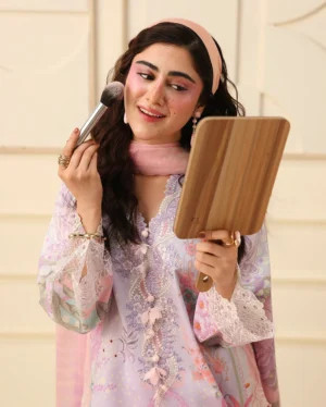 Alternative view of Mushq Soleil Prints lawn 2026 |