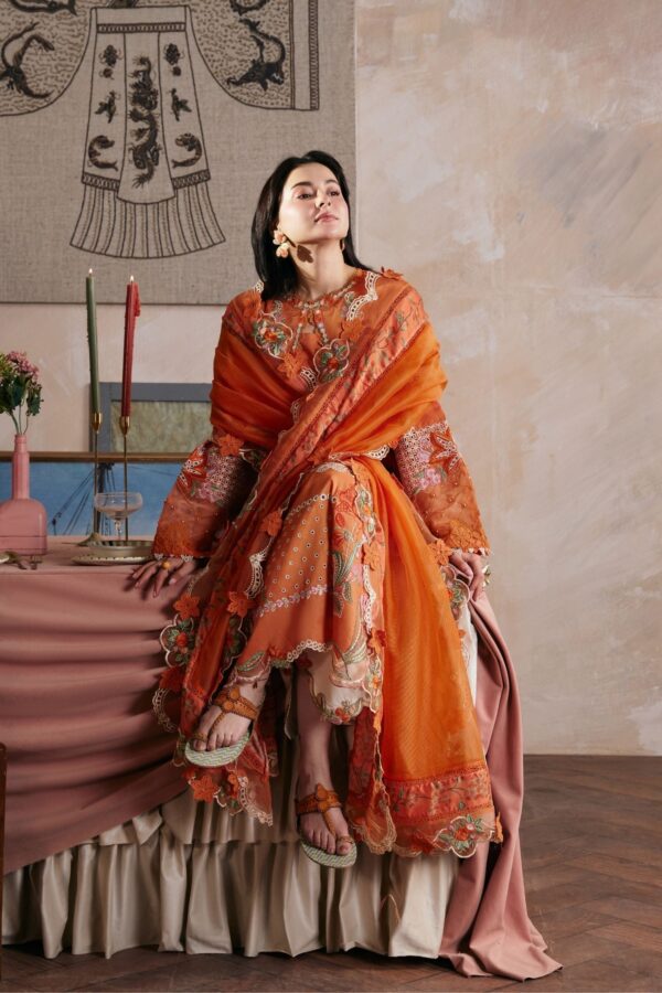 Maryam Hussain - Sharjeena