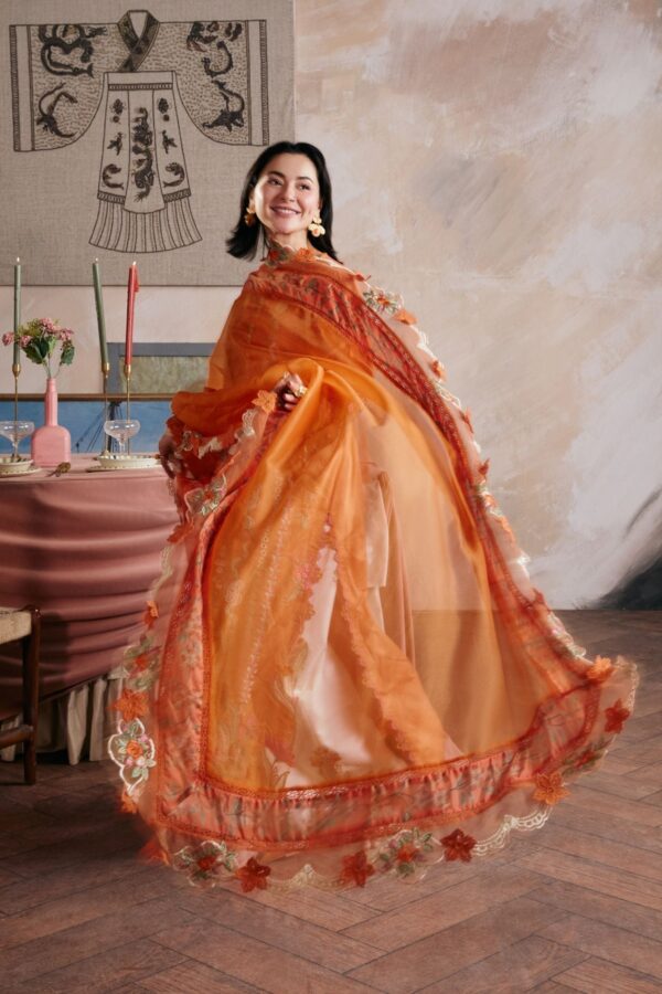 Maryam Hussain - Sharjeena - Image 3