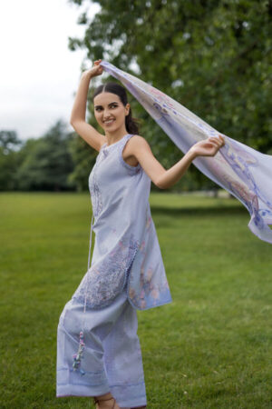 Alternative view of Sobia Nazir  Prints 2026 Vol. 2Design 6A