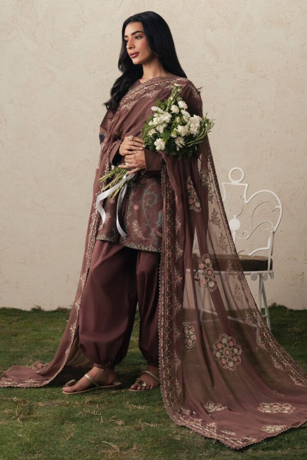 Cross Stitch BRUNETTE GLAM PRINTED SUIT - Image 4