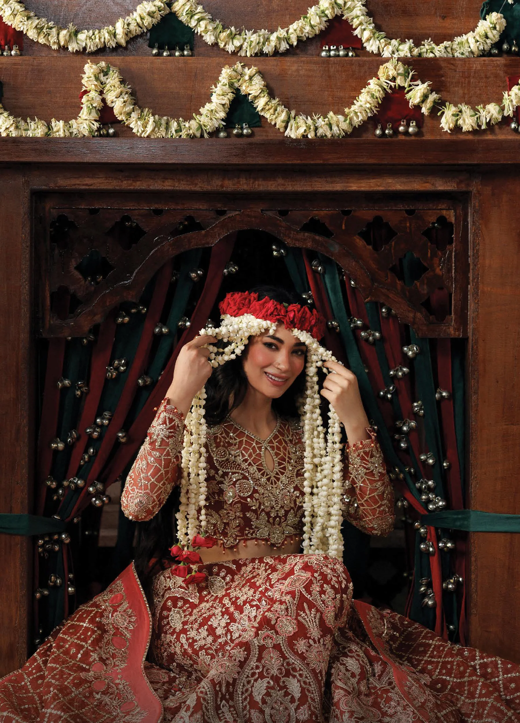 Shehnai by Afrozeh Wedding Collection Rukhsan AFR-0157 - Image 4