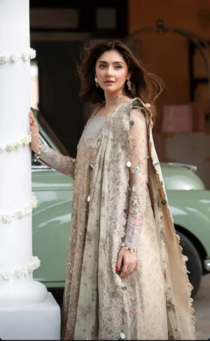 Alternative view of Nureh Jhoomro Wedding Formals 26/NL-96