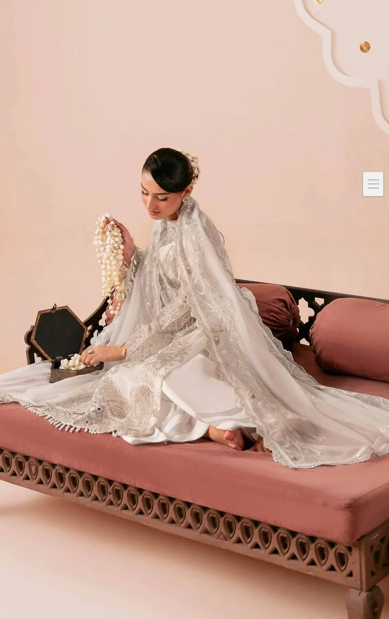 Ramsha Dastak Chiffon 26/Q 302 - Image 4