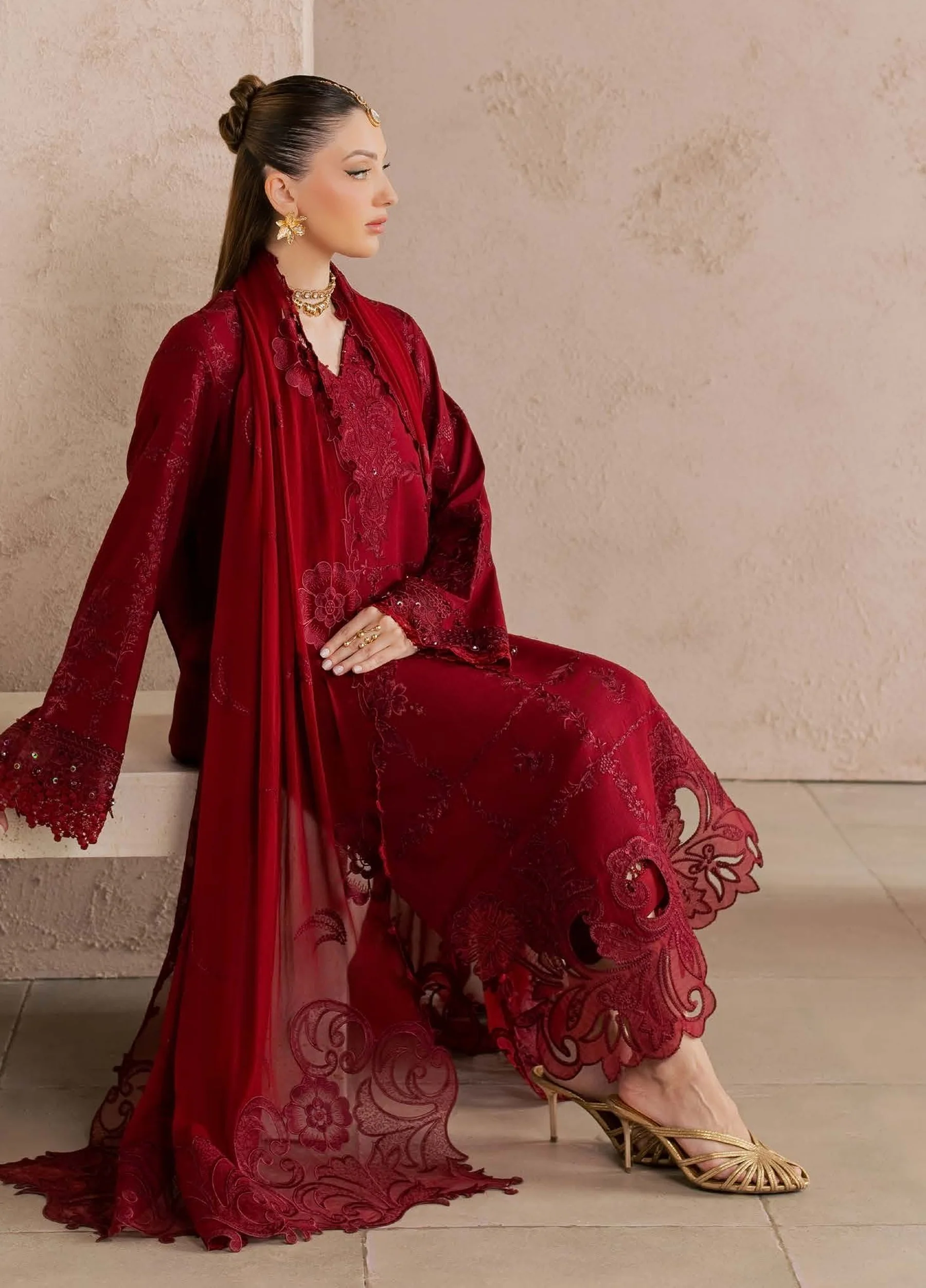 Nureh Embroidered Karandi Festive Collection NU26UKE NE-274 - Image 3