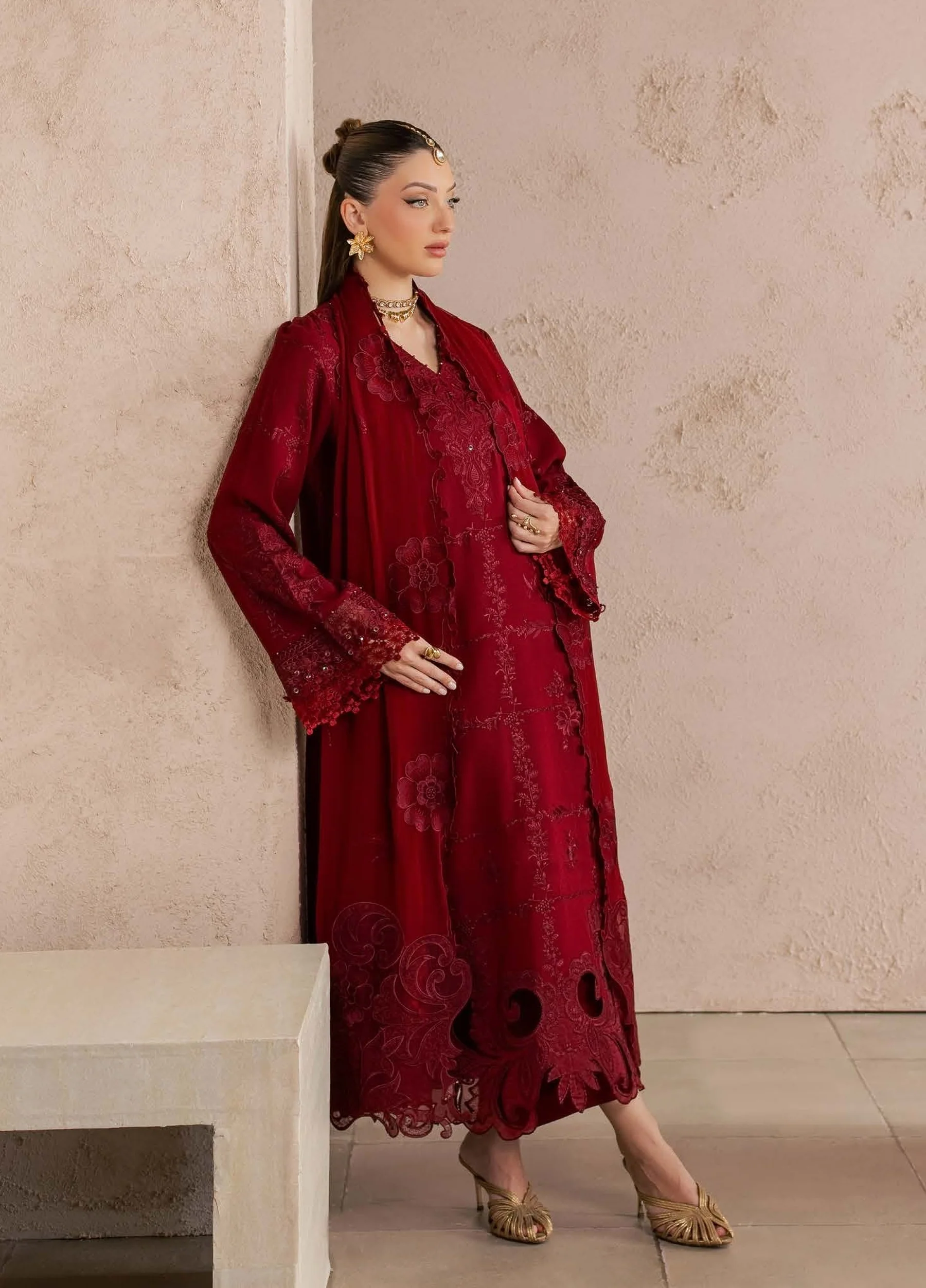 Nureh Embroidered Karandi Festive Collection NU26UKE NE-274 - Image 4