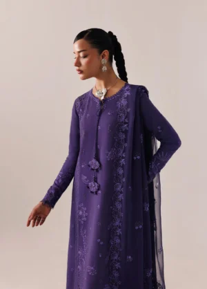 Alternative view of Q line by Qalamkar Embroidered Slub Linen  Zeemal QLW-05