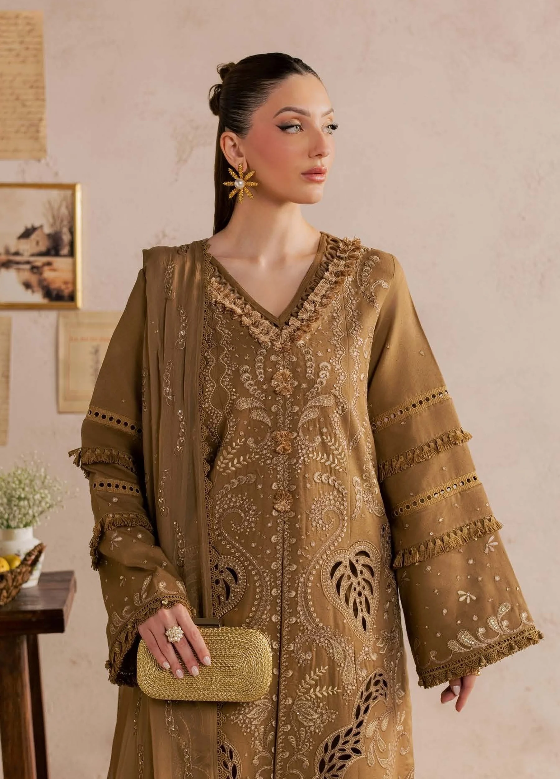 Nureh Embroidered Karandi Festive Collection NU26UKE NE-270 - Image 4