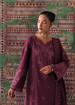 Alternative view of Q line by Qalamkar Embroidered Slub Linen  Farwa QLW-14