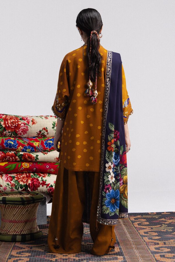 Coco Prints Winter by Zara Shahjahan Amelia - 5B - Image 4