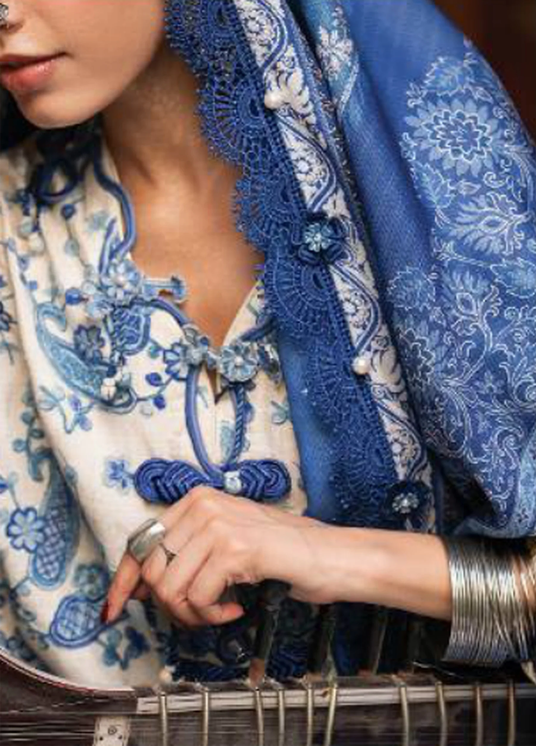 M Prints by Maria B Unstitched Printed Cambric 3 Piece Suit- 8A - Image 2