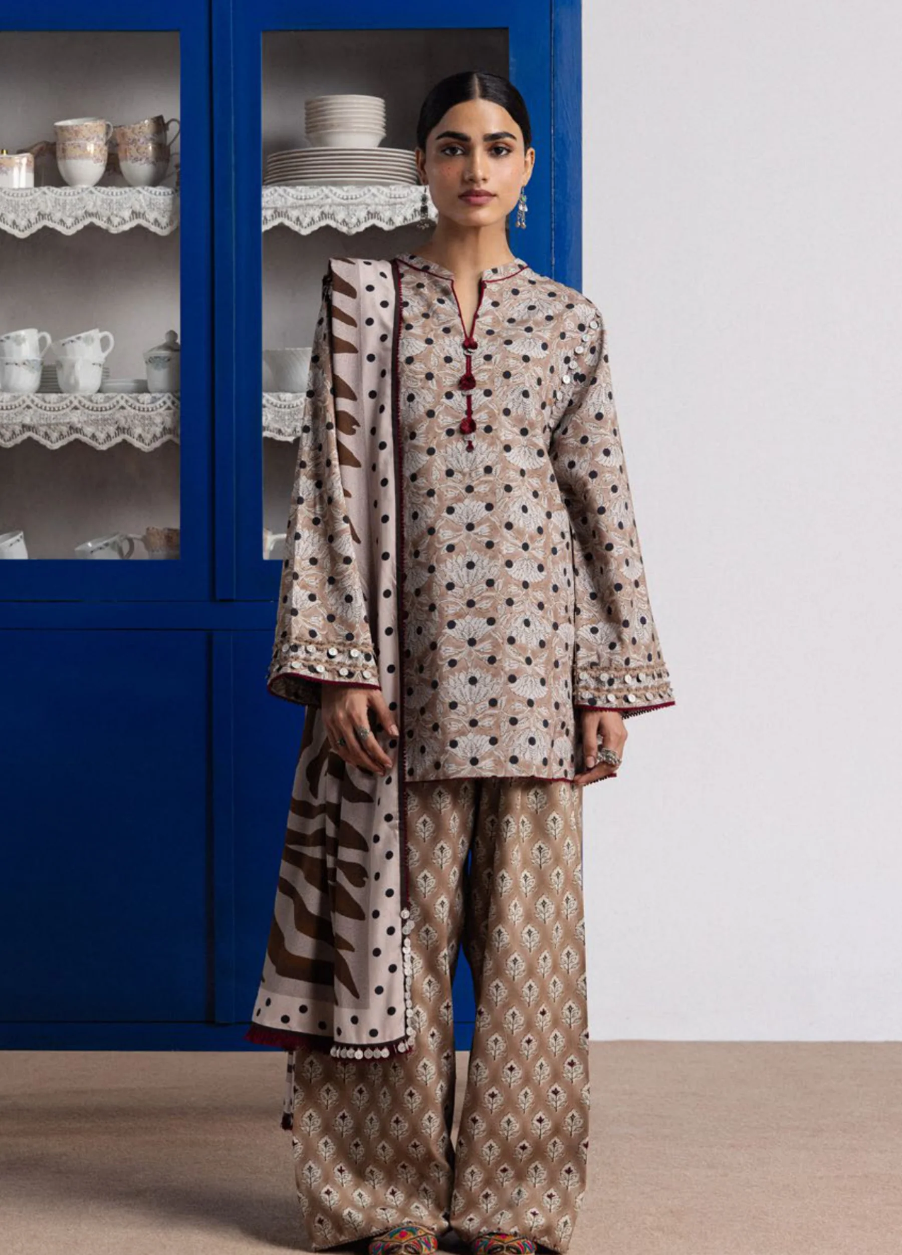 Coco Prints Winter by Zara Shahjahan Elowen - 7A