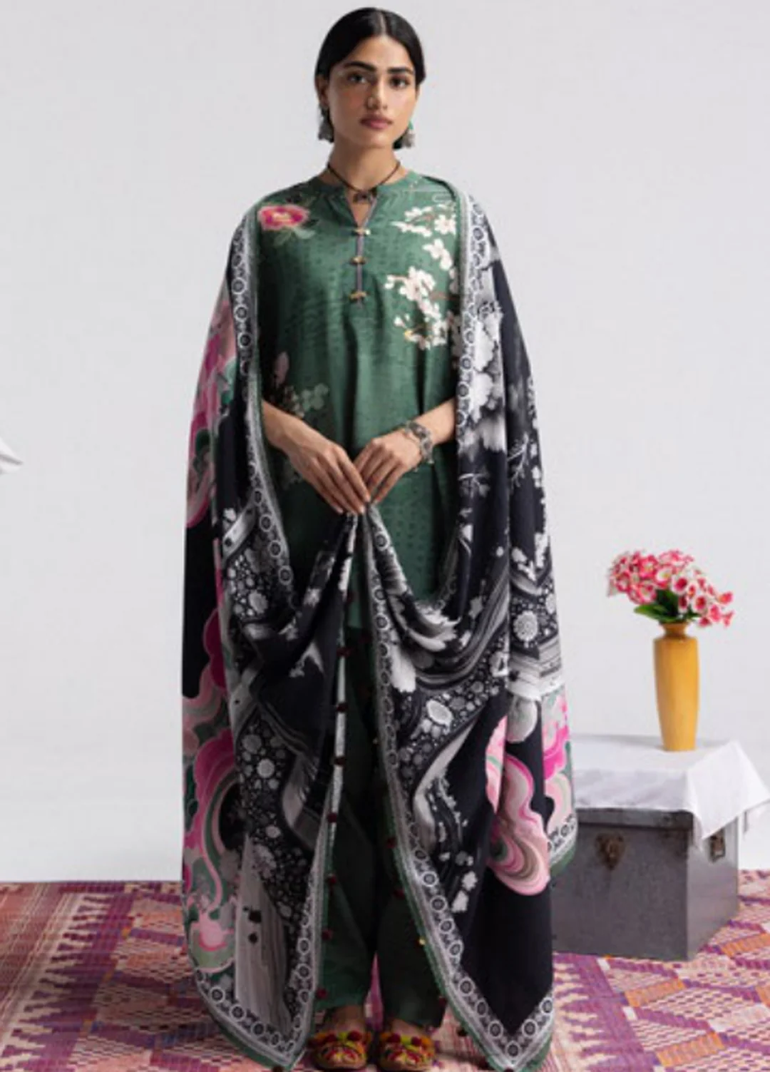Coco Prints Winter by Zara Shahjahan Hana - 2B - Image 4