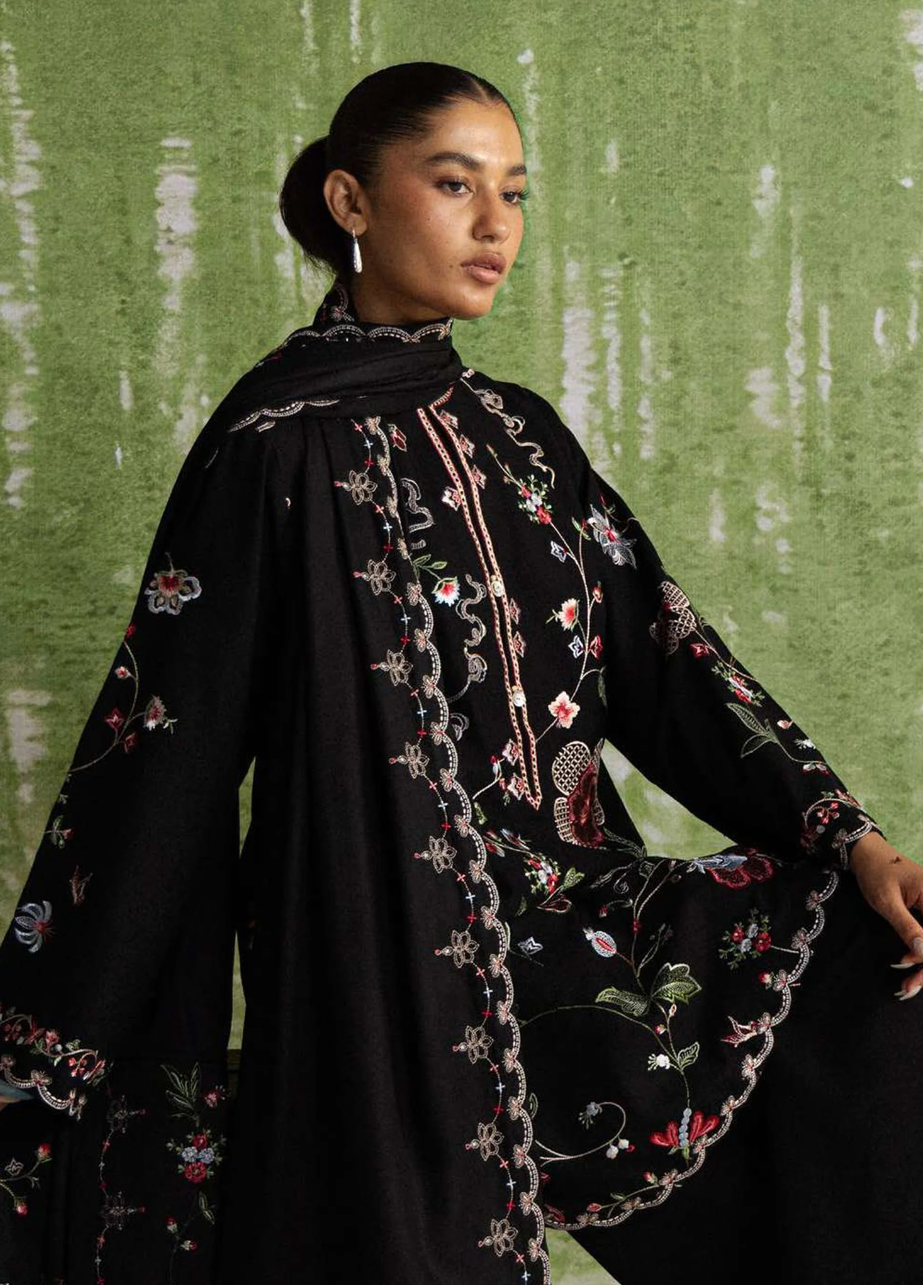 Coco by Zara Shahjahan Unstitched Khaddar NAIRANG 8A - Winter Collection - Image 3