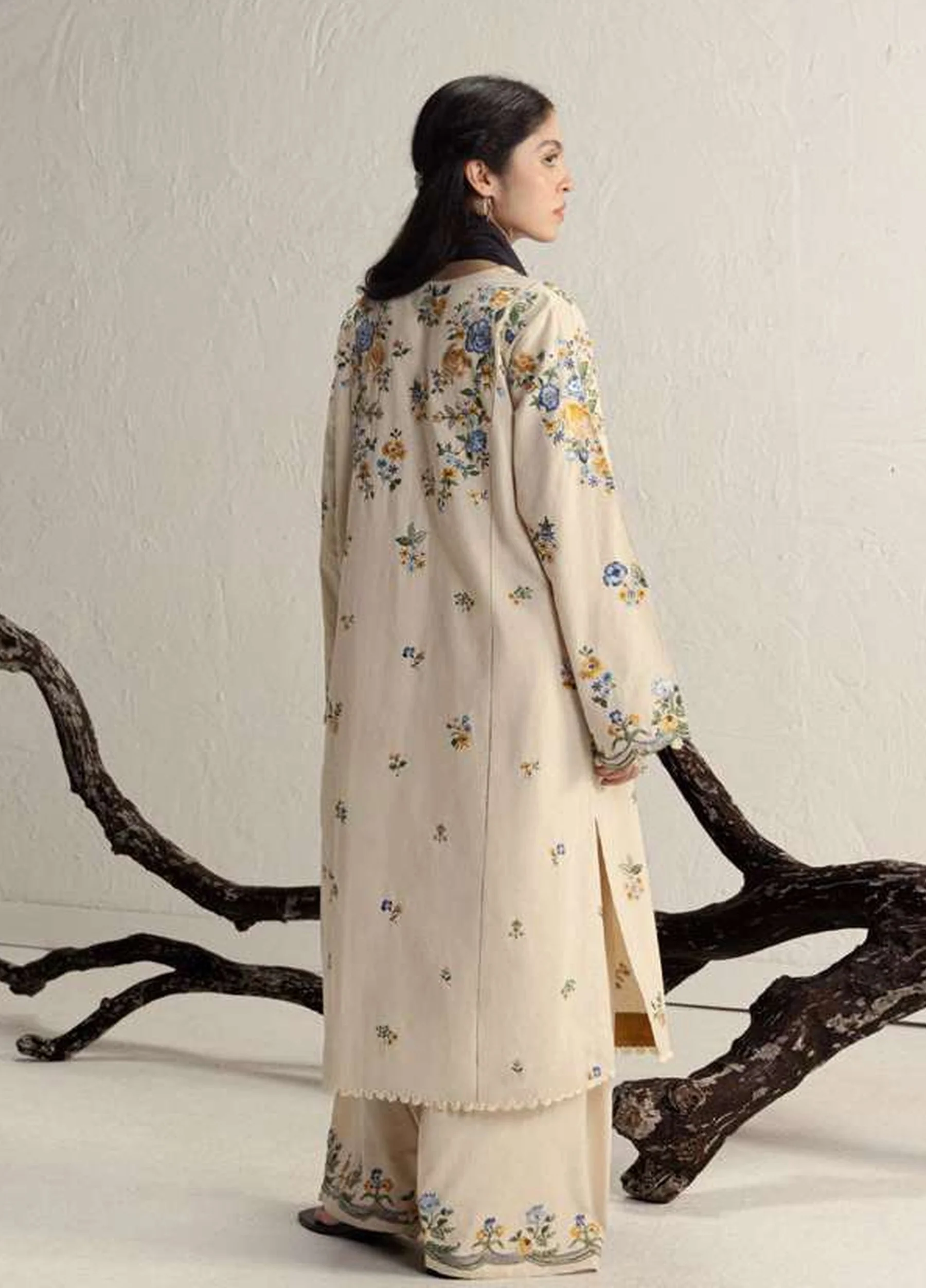 Coco by Zara Shahjahan Unstitched Khaddar ASMANI 9B - Winter Collection - Image 3